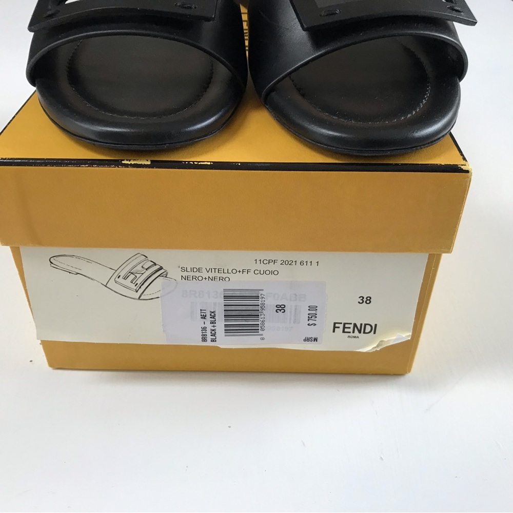 FENDI SLIDES - Picture 5 of 6